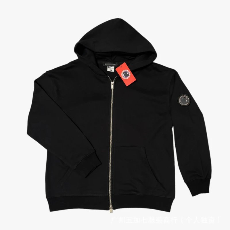 High-Quality Hoodie photo 6