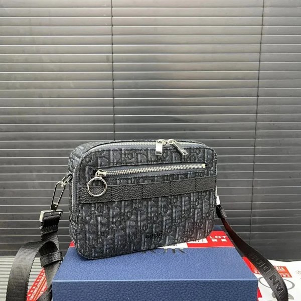Dior Oblique Monogram Camera Bag Black Crossbody Bag product listing in Litbuy spreadsheet finds