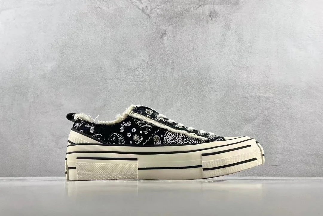 Maison Margiela Tabi Sneaker Black and White Canvas Sneakers - 5