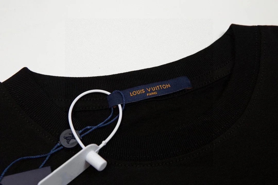 Louis Vuitton Graphic Print Black White T-Shirt