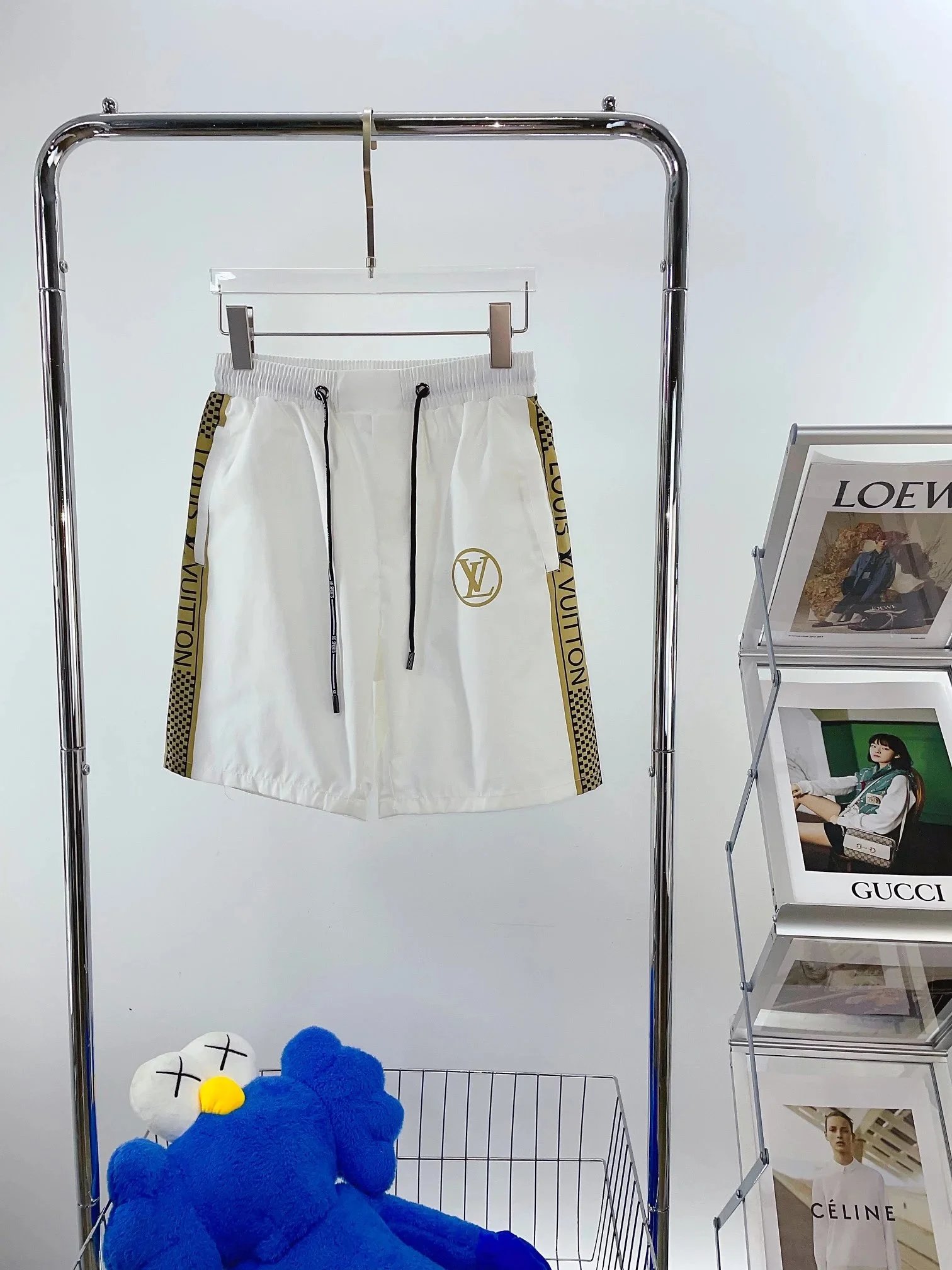 Louis Vuitton Shorts Elastic-waist drawstring logo-print image 13