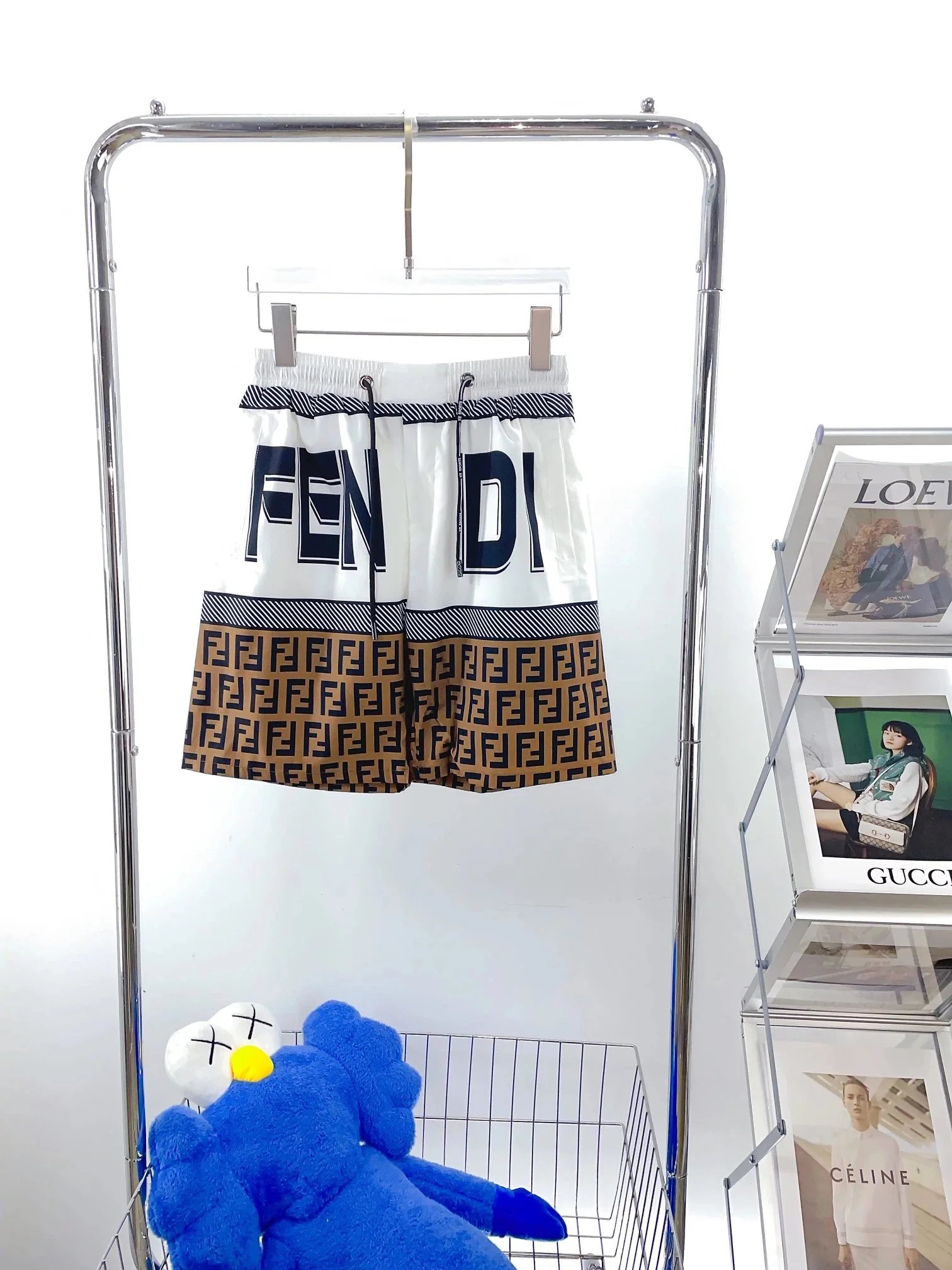 Louis Vuitton Shorts Elastic-waist drawstring logo-print — 1007001CPZC