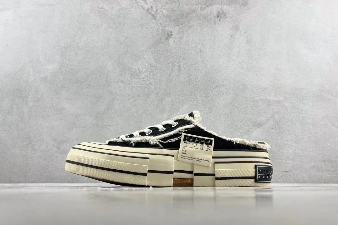 Maison Margiela Tabi Sneaker Black and White Canvas Sneakers - 10