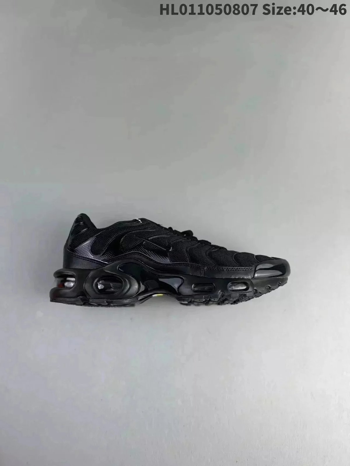 Nike Air Max Plus White and Turquoise Sneakers Running Shoes product detail 10 in Litbuy spreadsheet finds