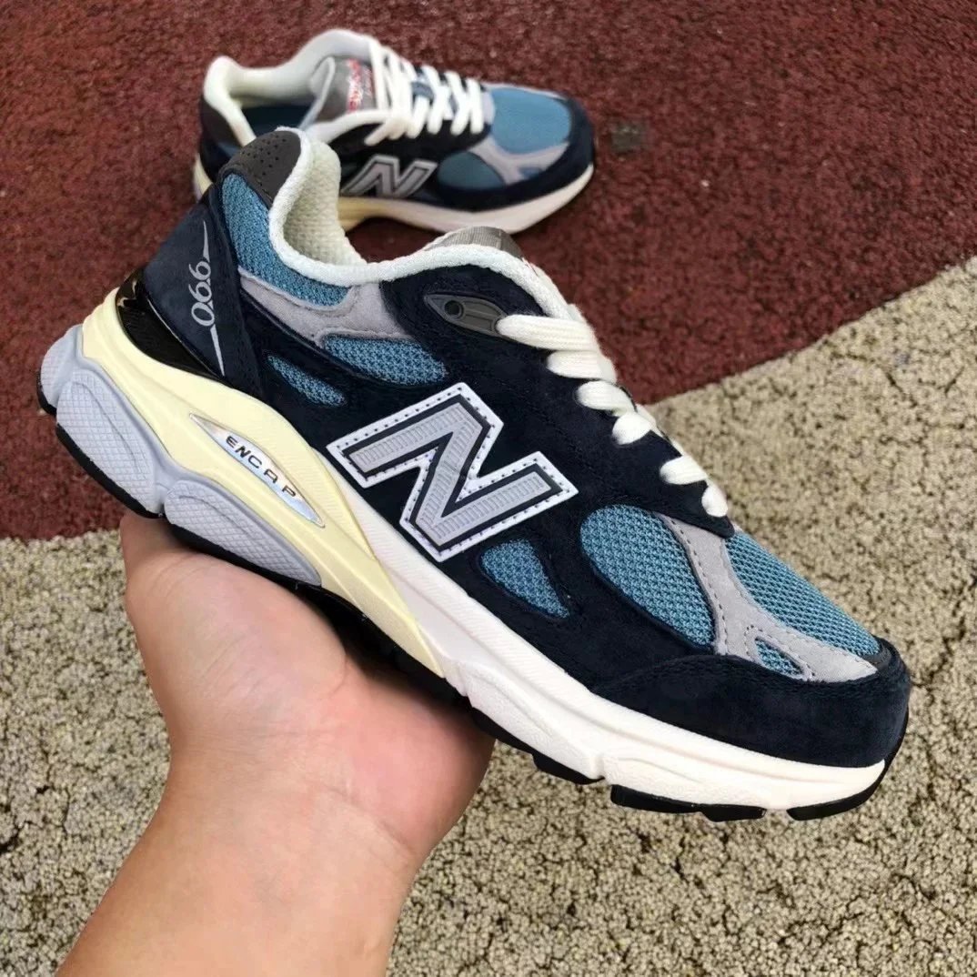 New Balance 990v3 Burgundy Running Shoes - 6