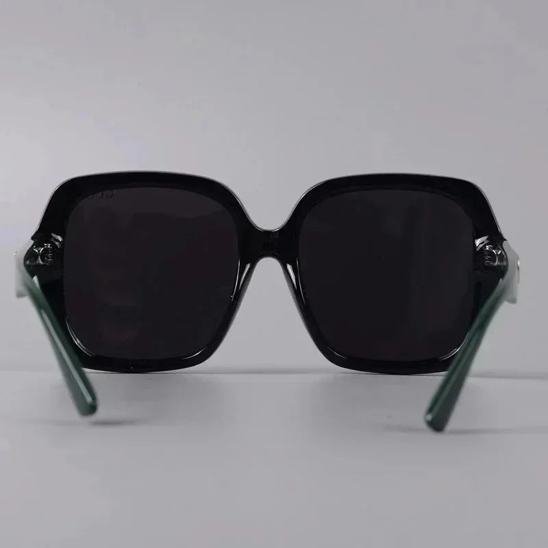 Gucci Eyewear 2293 Oversized Square Sunglasses image 3