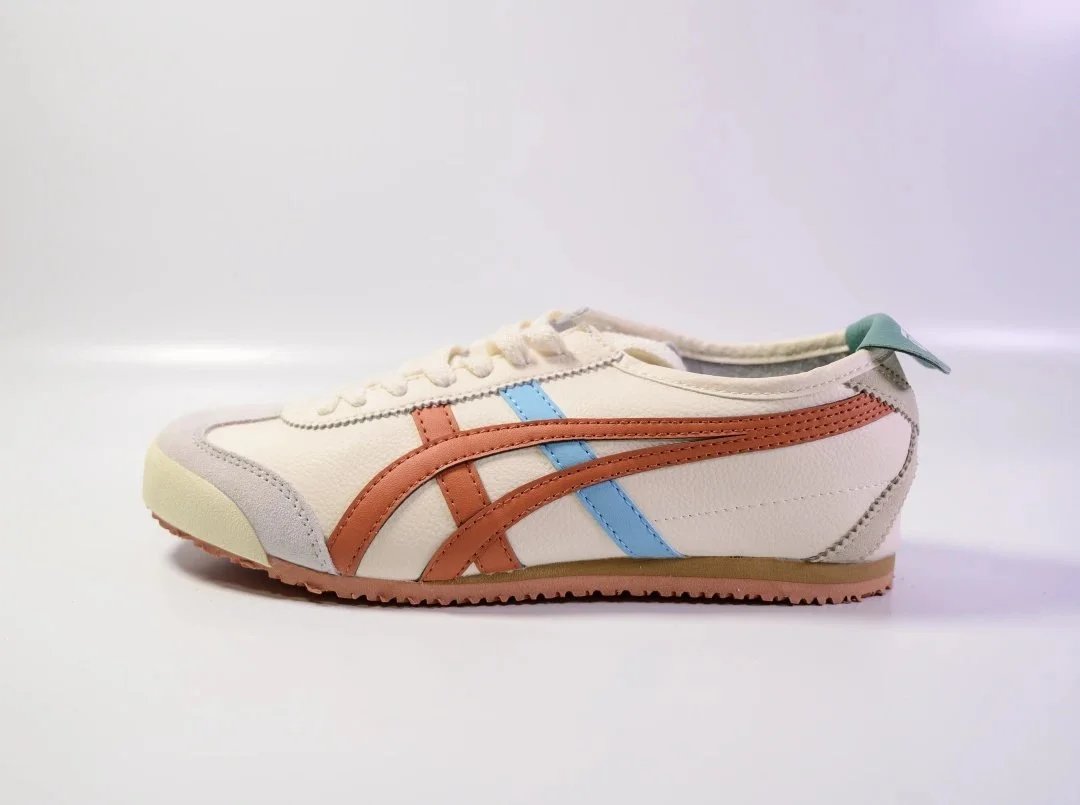 Onitsuka Tiger Onitsuka Tiger Mexico 66 Sneakers in Cream, Brown, and Light Blue Beige