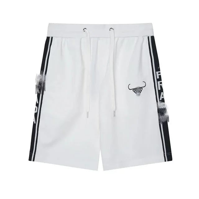 Prada Shorts Drawstring Logo product detail image 2