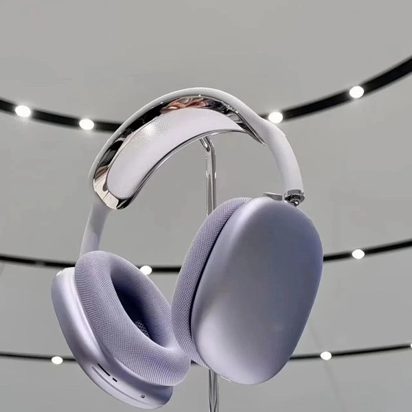 Apple AirPods Max Silver Over-Ear Headphones product listing in Litbuy spreadsheet finds