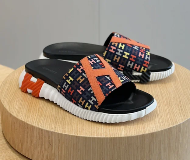 Hermès Slippers H-Monogram Slide Sandals product detail image 5