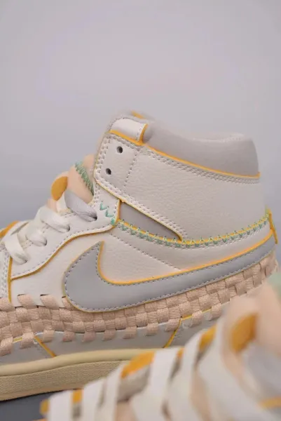 Nike x Off-White Air Jordan 1 Mid 'University Blue' Sneakers - 9