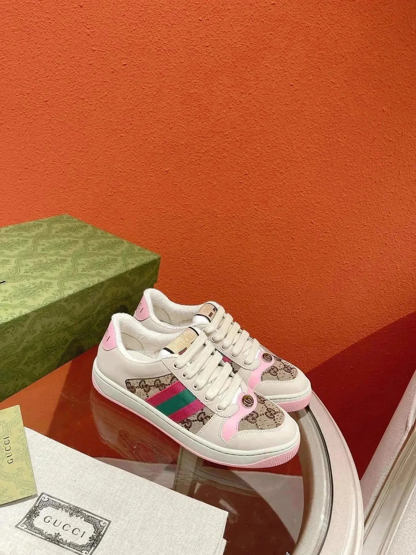 SX05 Classic Retro Casual Sneakers photo 3