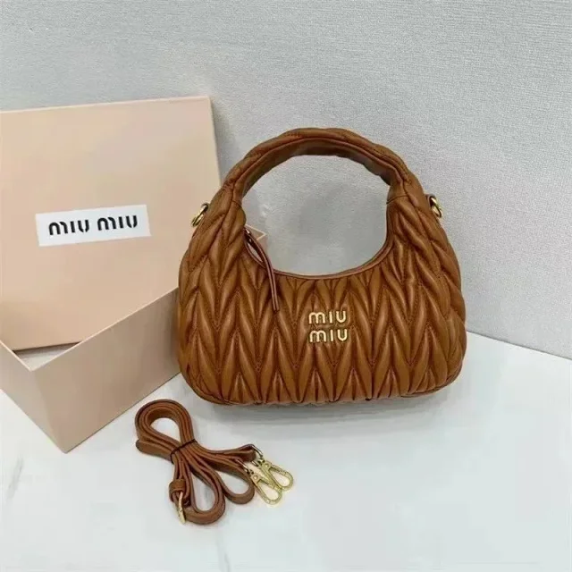 Miu Handbags YH-005 Quilted Hobo Handbag product detail image 9