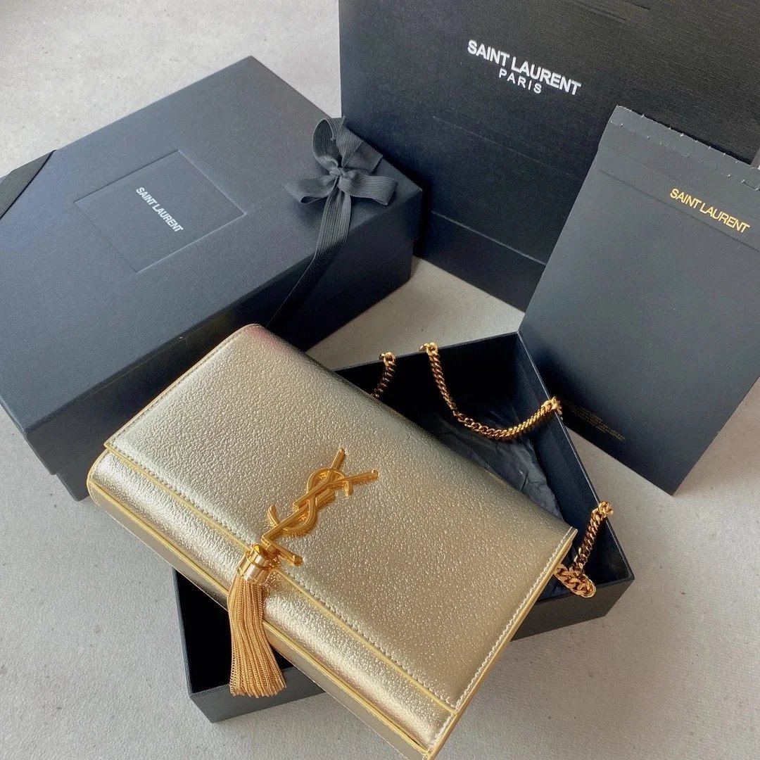 Saint Laurent Shoulder Bags Chain-Strap Flap — 017