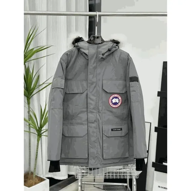 Canada Goose Down Jackets Fur-Trim Hooded Multi-Pocket Parka product detail image 1