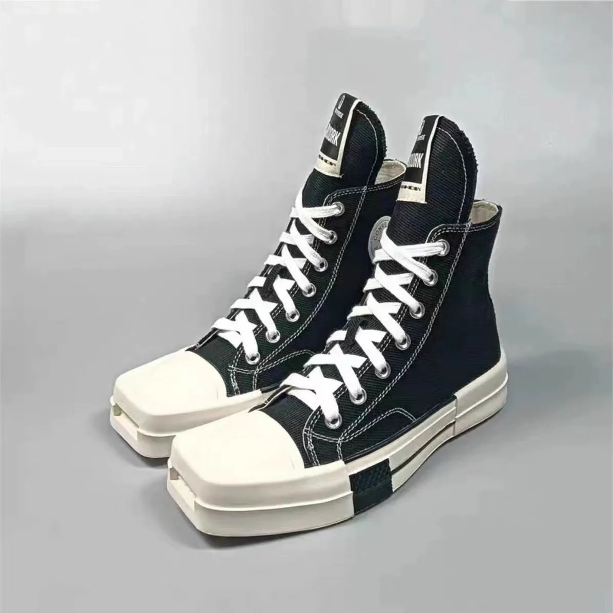 Converse Sneakers High-Top Canvas Lace-Up image 4