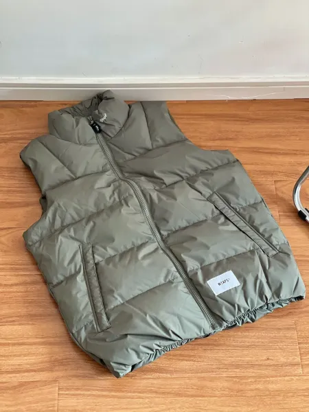 WTAPS Down Vest Army Green Vest - 11