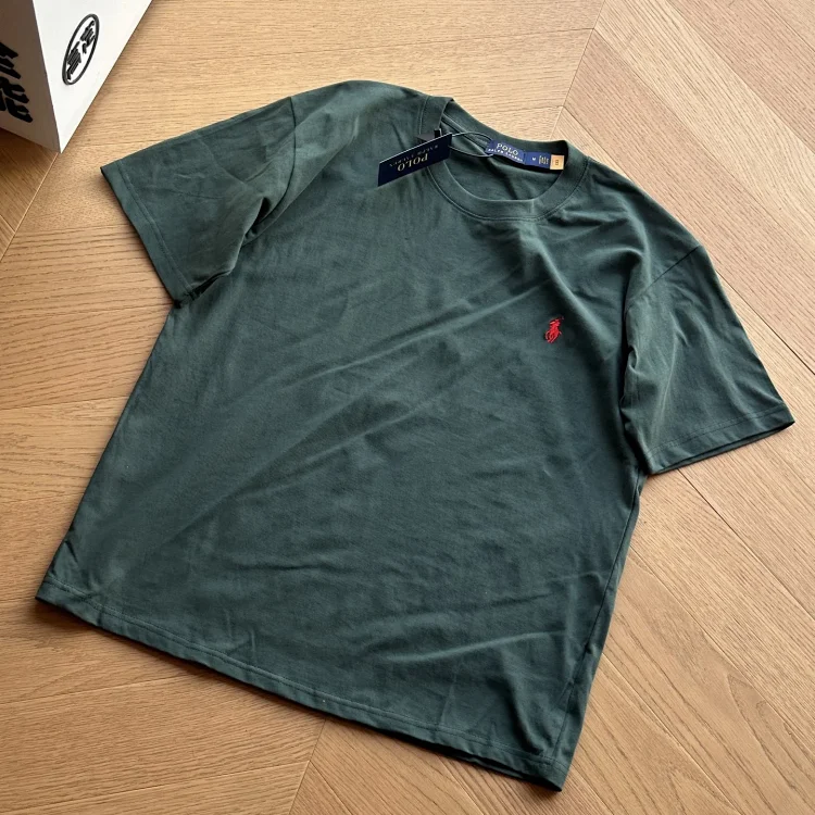 Versatile solid color classic cotton T-shirt with seven-color pony embroidery for couples(pic4) Versatile solid color classic cotton T-shirt with seven-color pony embroidery for couples