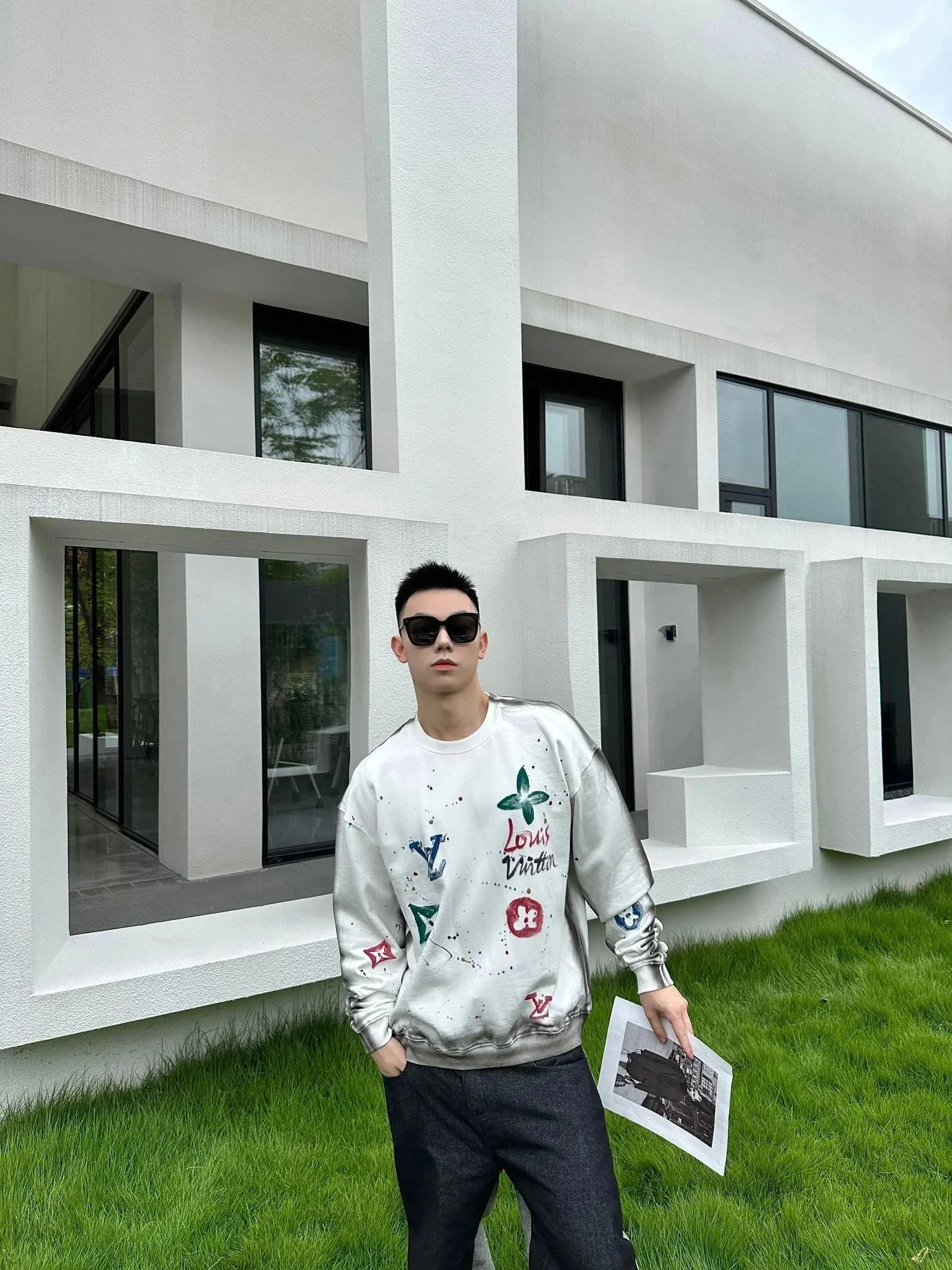 V sweatshirt washed destroyed hand-painted round neck V sweatshirt for men and women