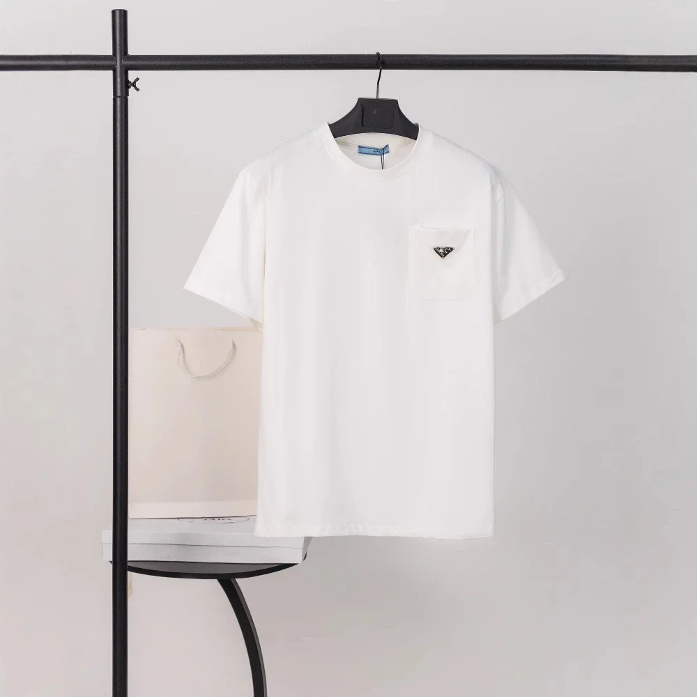 Metal triangle logo series style P short-sleeved T-shirts for men and women