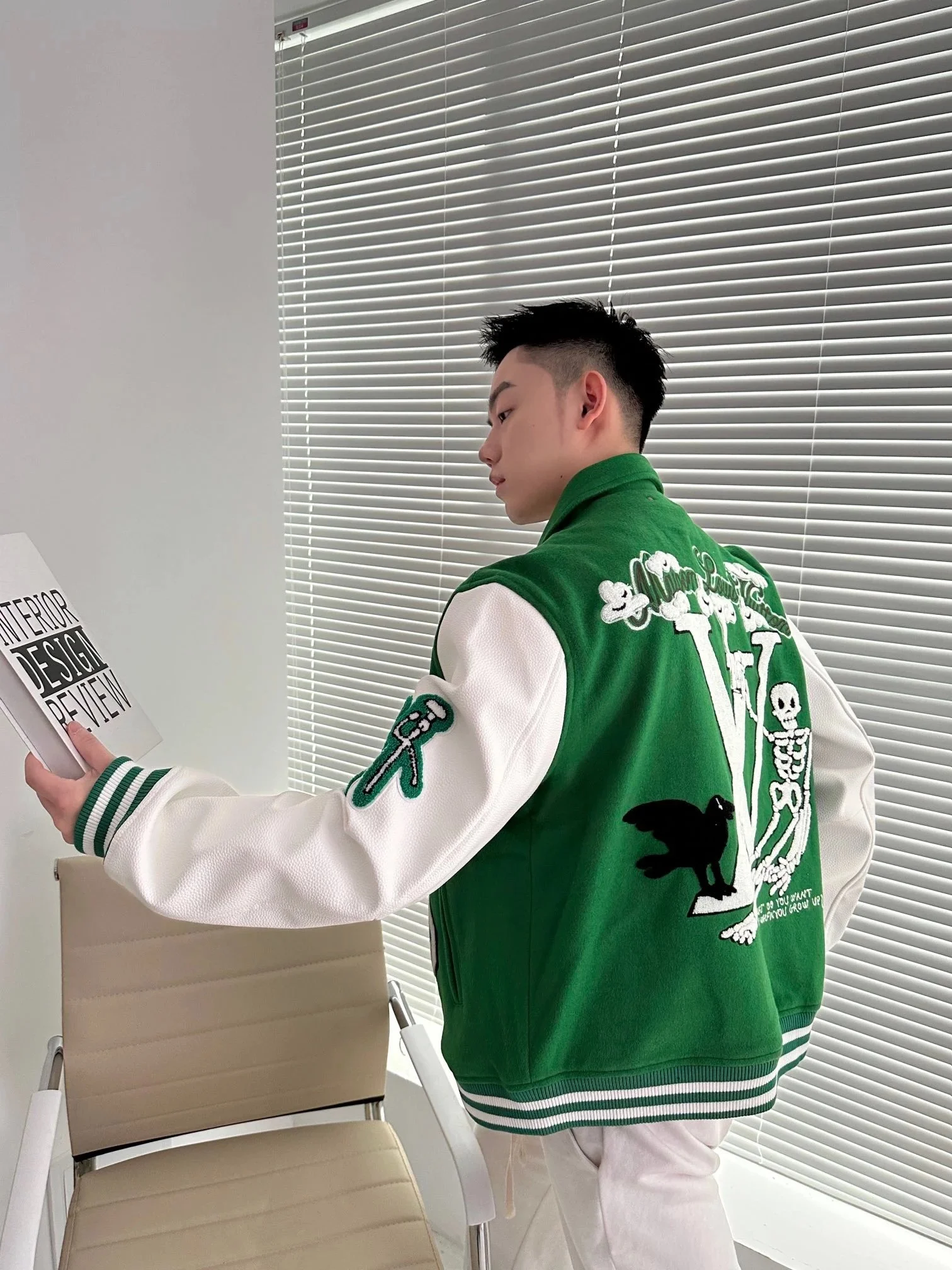 V Wizard of Oz baseball uniform jacket for men and women