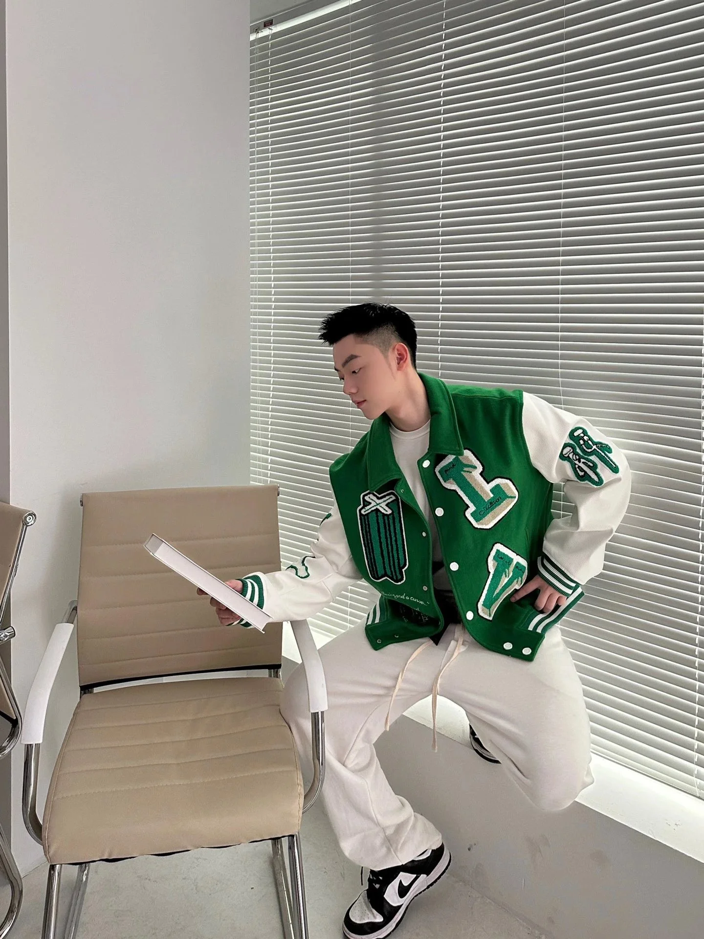 V Wizard of Oz baseball uniform jacket for men and women