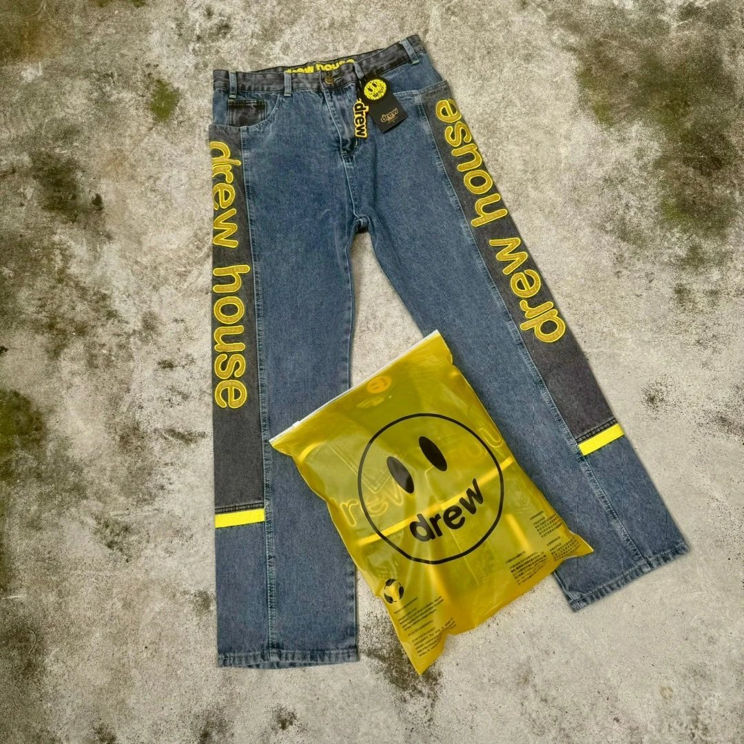 Letter Print Straight Leg Jeans