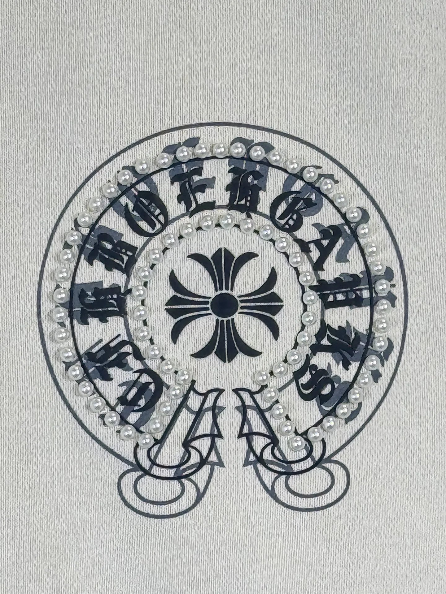 Design Pearl-Embellished Gothic Logo Hoodie White - 23