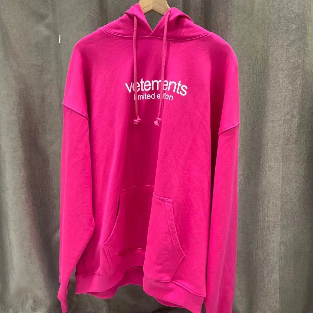 Vetements Limited Edition Logo Hoodie White - 3