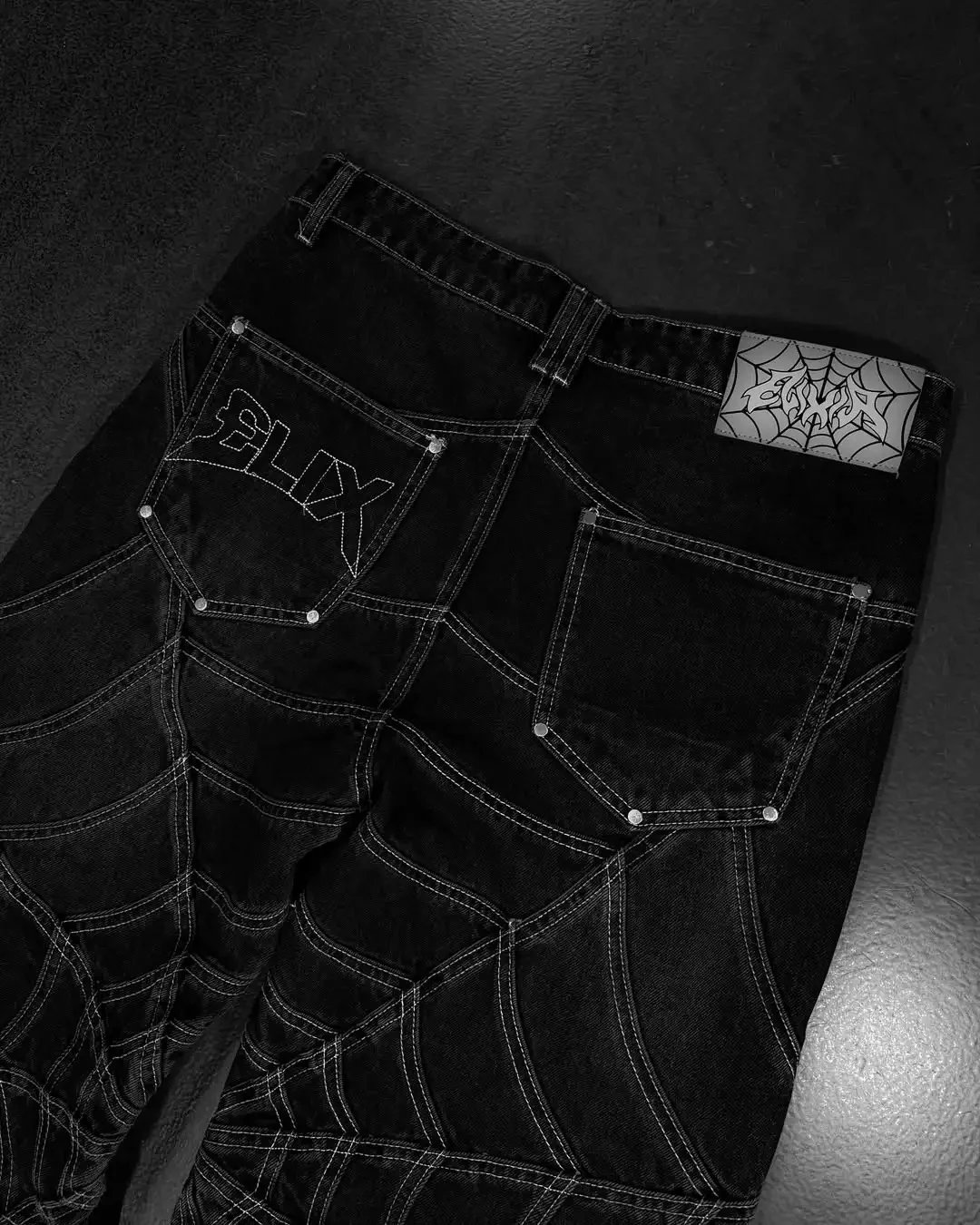 Design Spiderweb Stitched Black Wide-Leg Jeans - 19