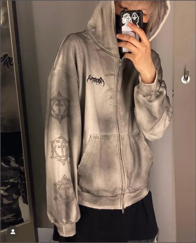 Design Acid Wash Hoodie with Occult Symbols Gray - 4