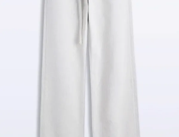 Design Wide-Leg Light Wash Jeans - 4