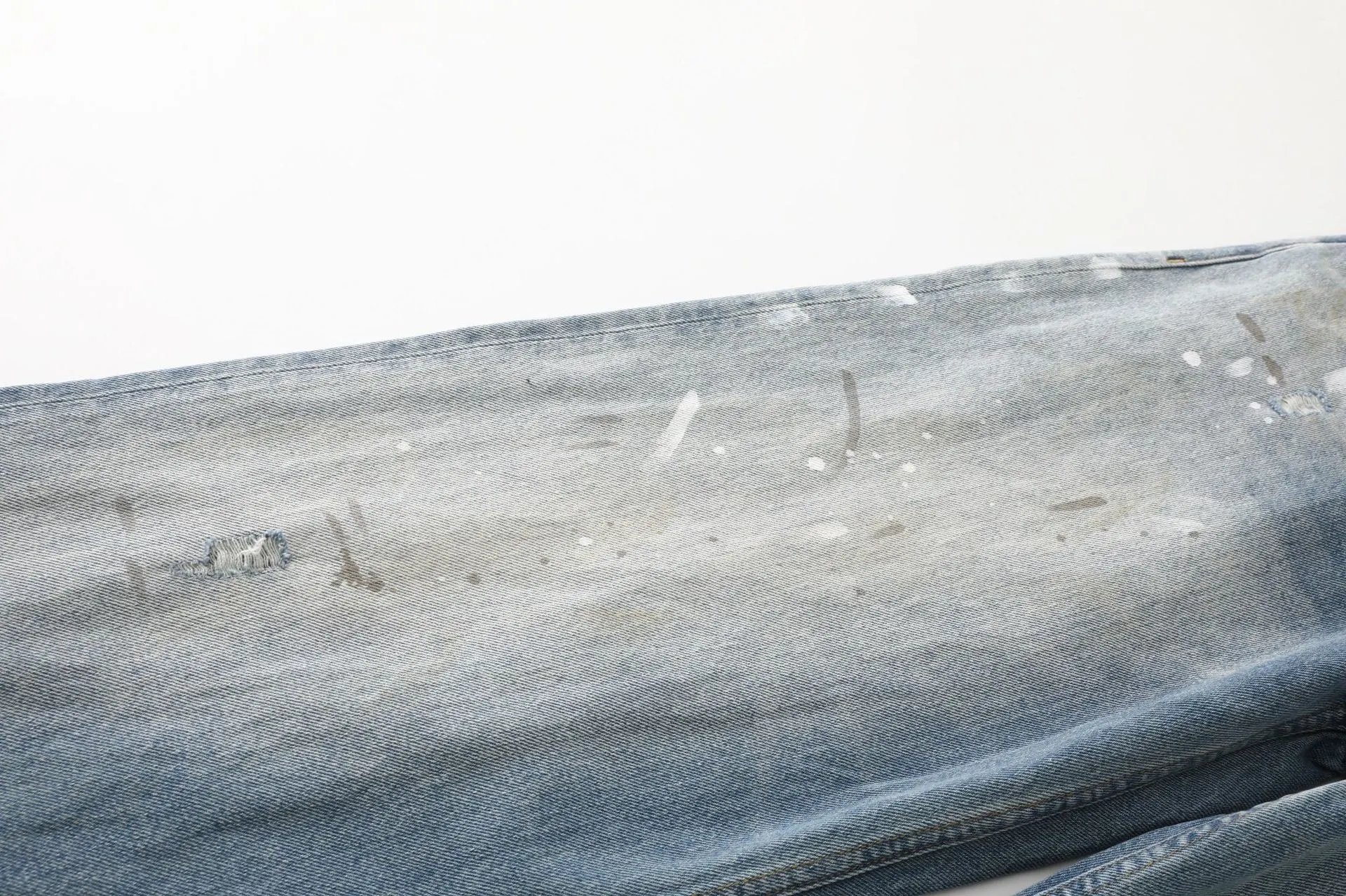 Levi's 501 Paint-Splatter Washed Light Blue Jeans - 6