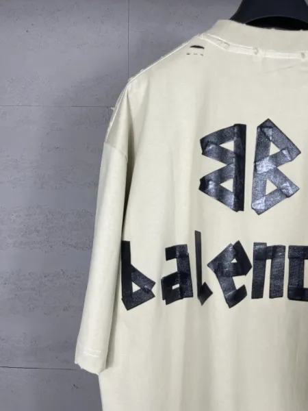 Balenciaga Logo Print Oversized T-Shirt Beige - 14