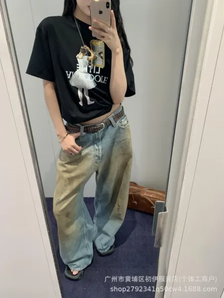 Design Graphic Print Oversized T-Shirt with Ballerina Motif Black T-Shirt - 1