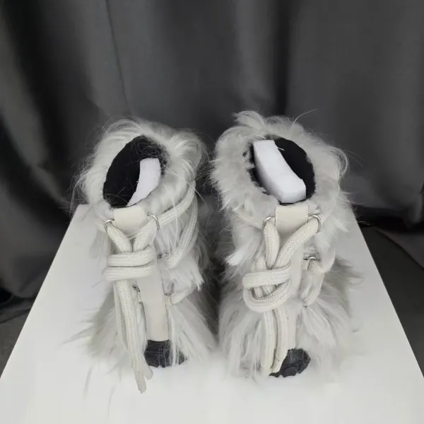 Design Fur Wrap Boots White Ankle Boots - 24