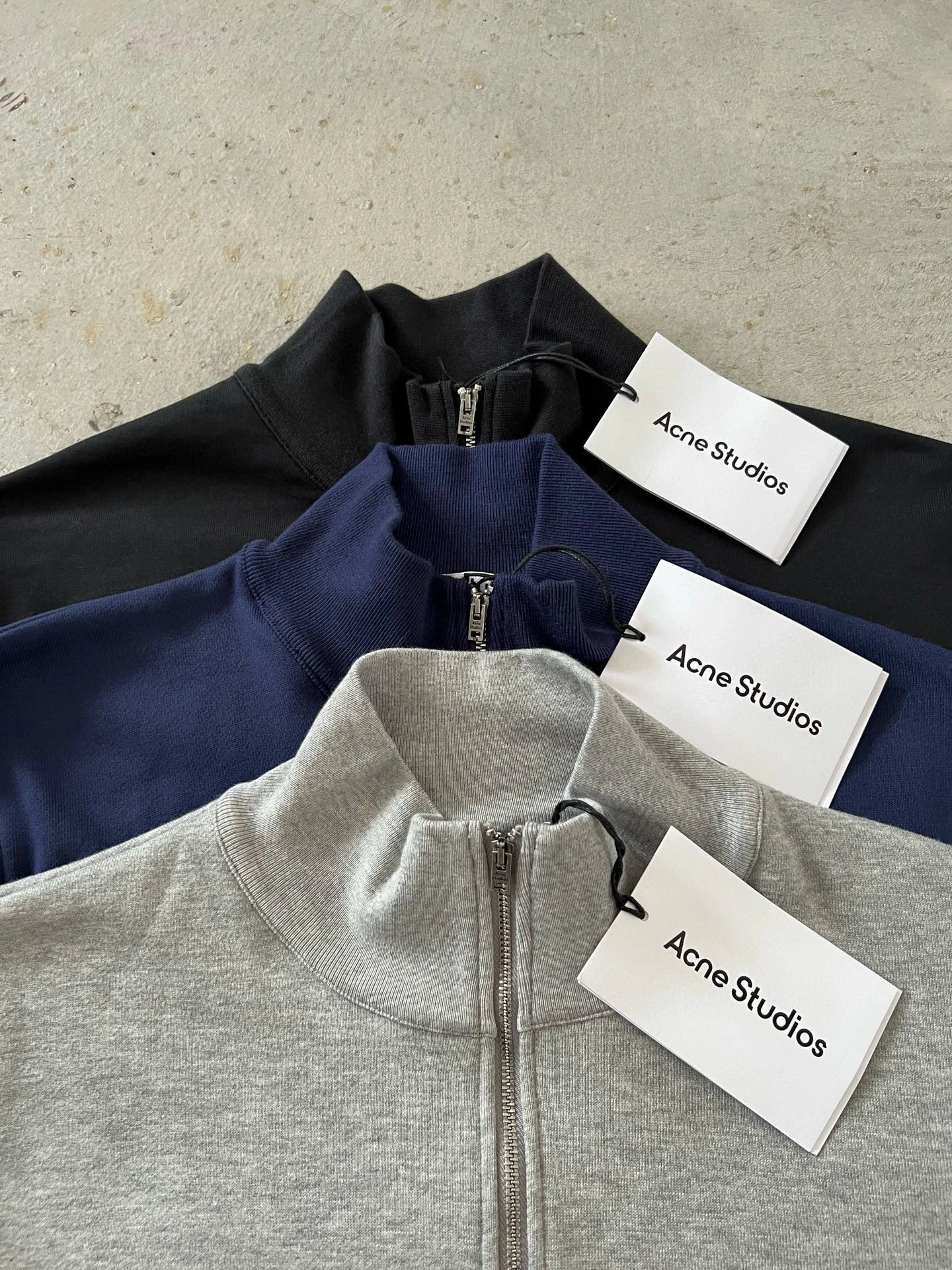 Acne Studios Embroidered Logo Cropped Sweatshirt Navy Hoodie - 13