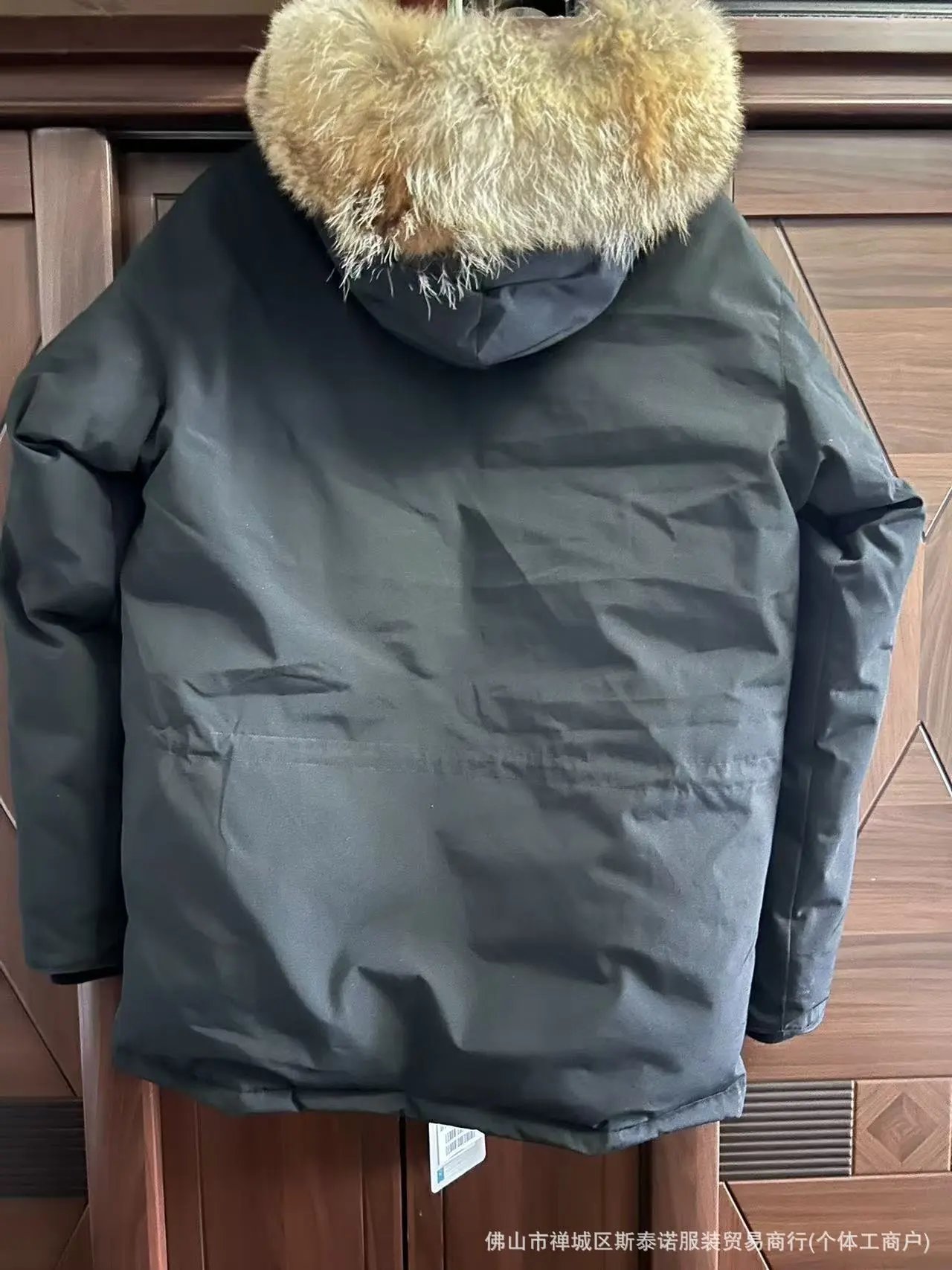 Canada Goose Expedition Parka Gray with Real Fur Trim Down Jacket - 18