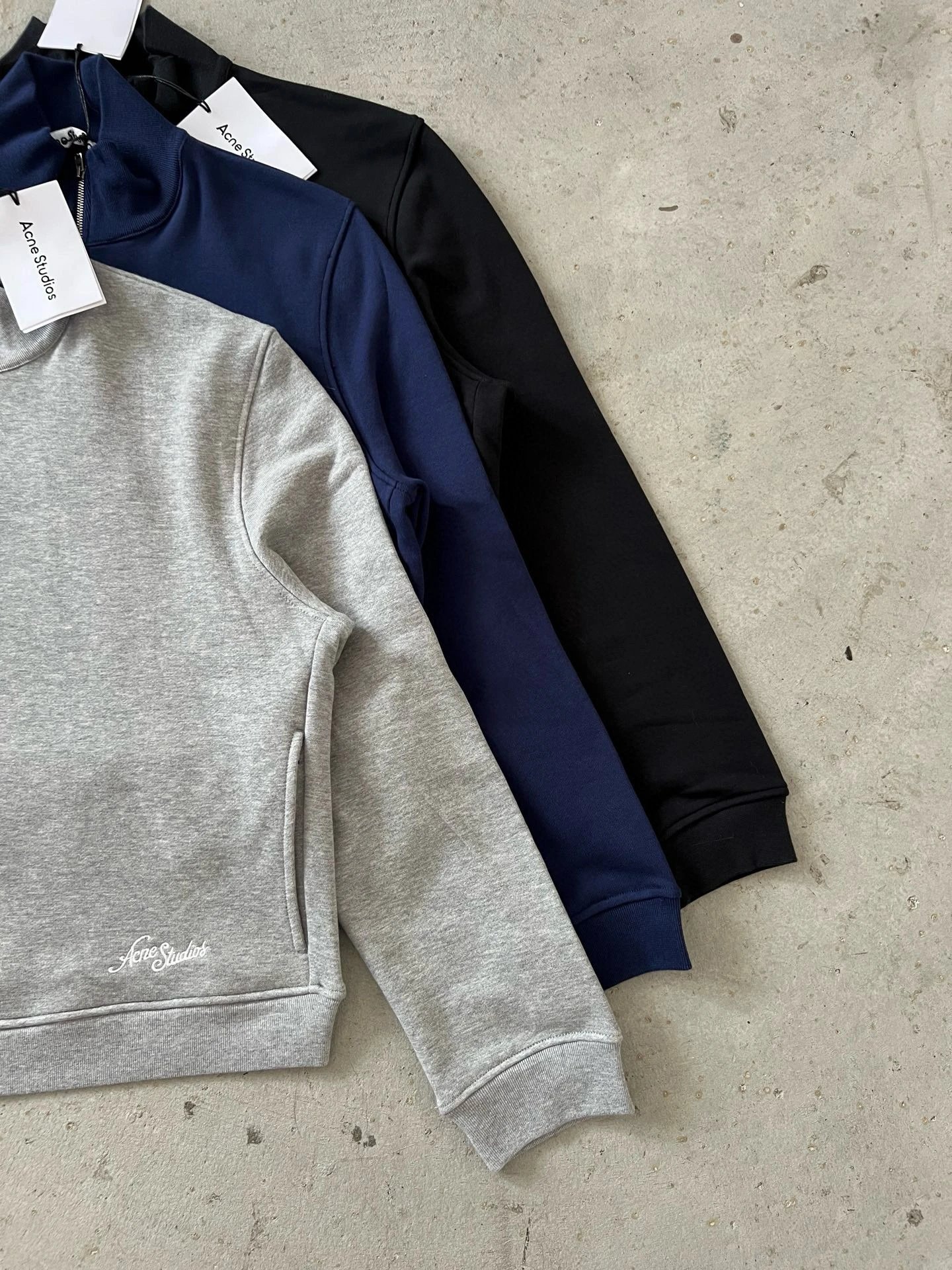 Acne Studios Embroidered Logo Cropped Sweatshirt Navy Hoodie - 12