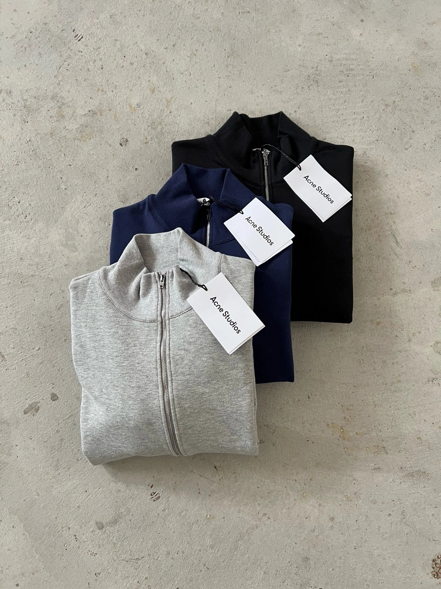 Acne Studios Embroidered Logo Cropped Sweatshirt Navy Hoodie - 9