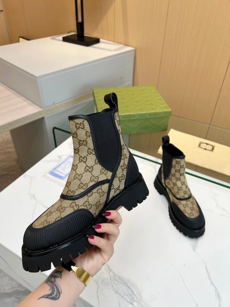 Gucci GG Marmont Chunky Sole Boots Beige and Black - 39