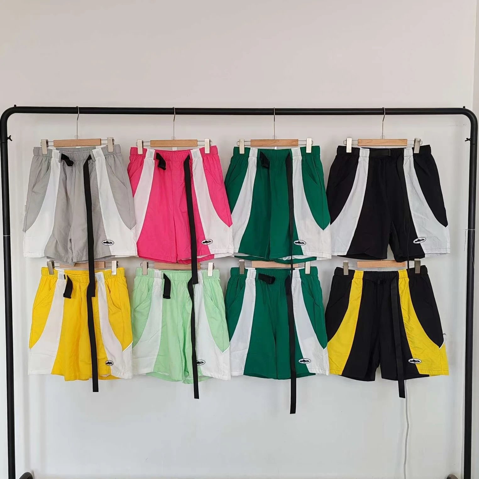 Design Color-Block Track Shorts Green and White - 2