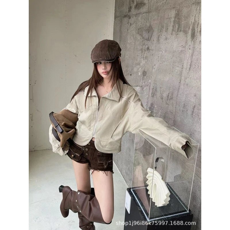 Design Oversized Zip-Up Jacket Beige + Brown Shorts + Knee-High Boots Streetwear Set Outerwear - 1