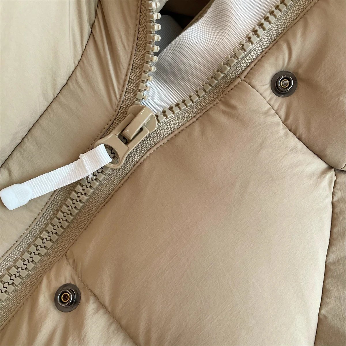 Design Puffer Hooded Jacket Beige Down-Jacket Outerwear.down Jacket - 25