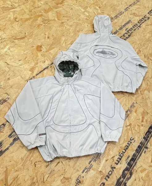 Nike ACG Mountain Light Jacket Gray Windbreaker - 1