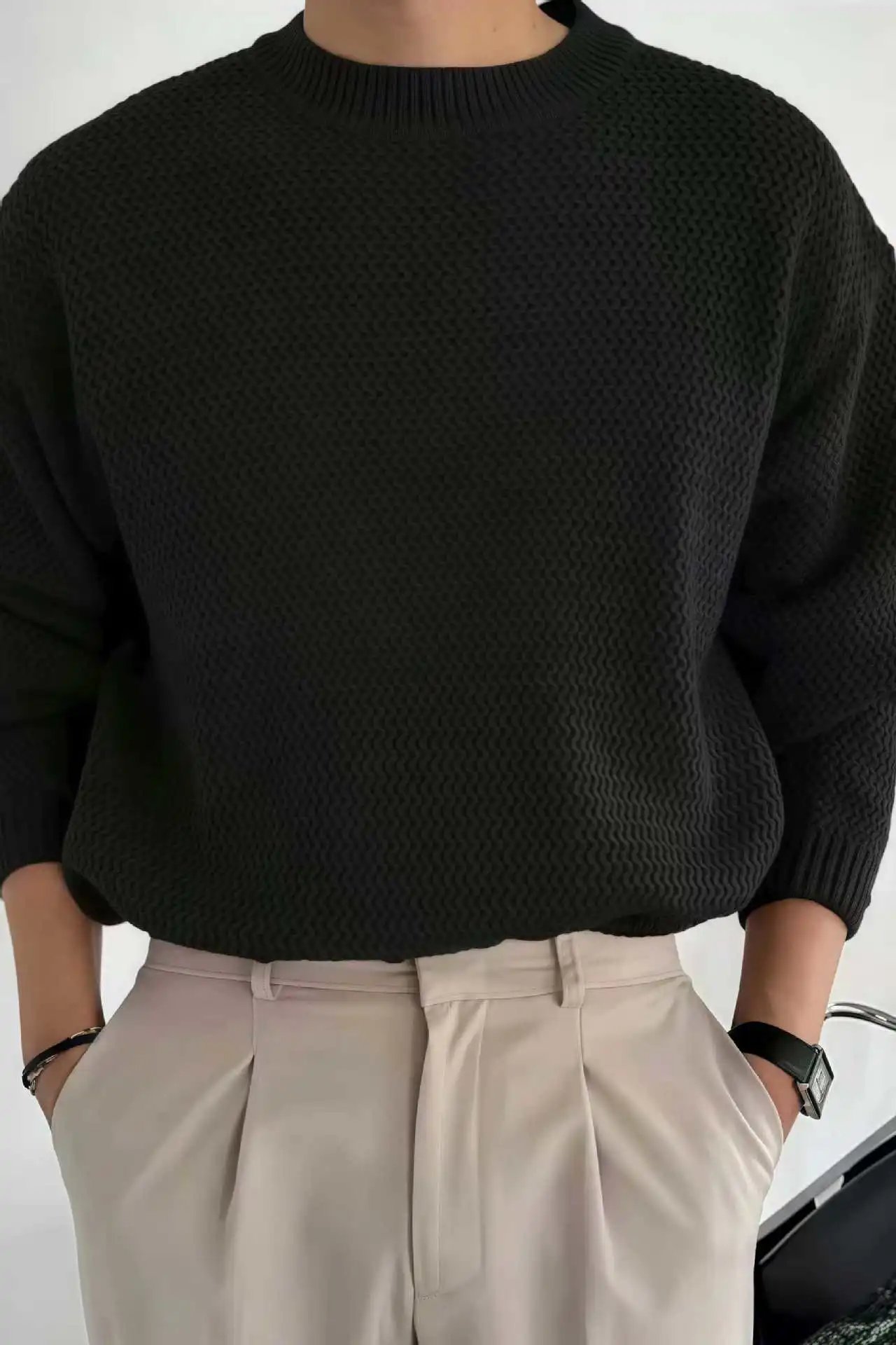 Textured Knit Crewneck Sweater Black