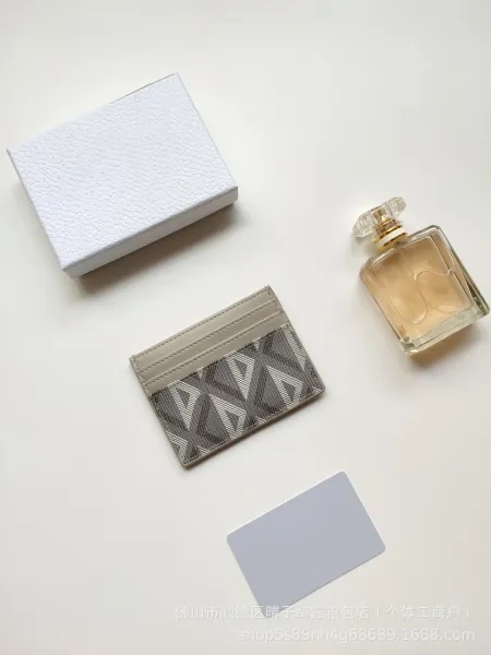 Design Geometric Pattern Card Holder Beige Gray Card Holder - 1