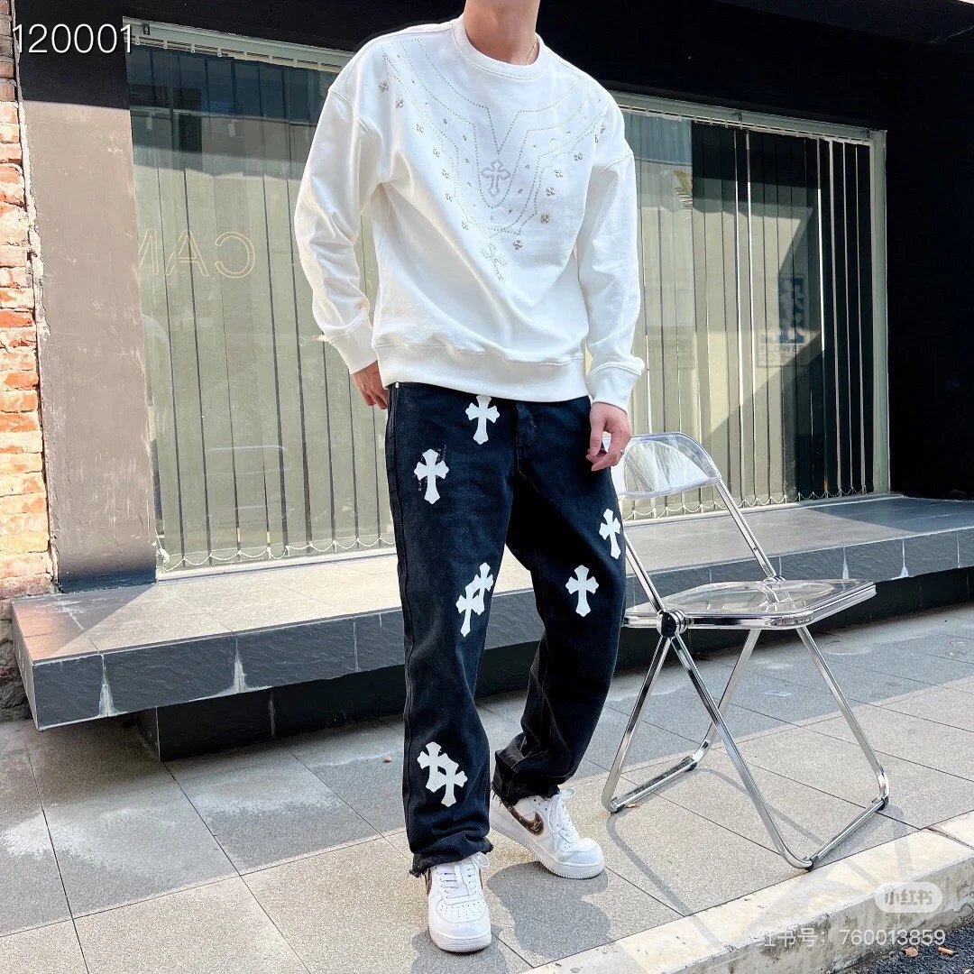 Design Cross Motif Embroidered Flared Jeans Blue - 13