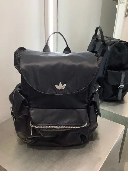 Adidas Originals Classic Flap Backpack Black - 2