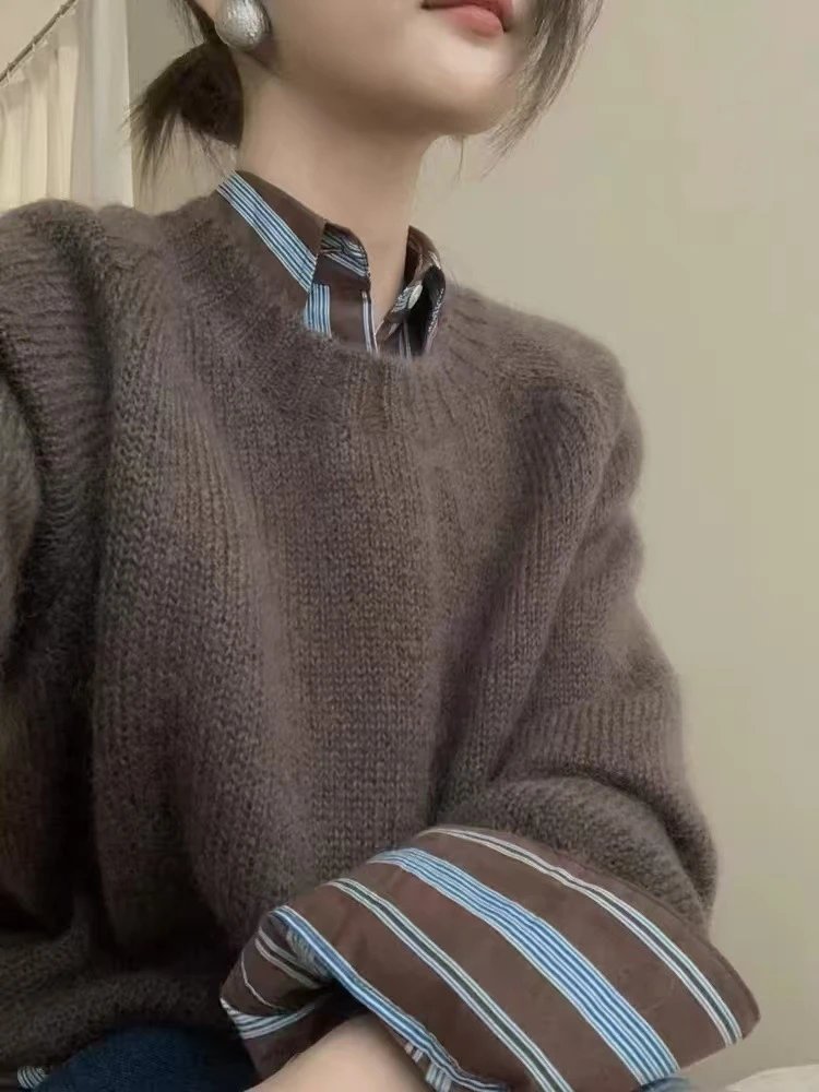 Design Layered Knit Sweater Beige with Striped Shirt Collar - 5